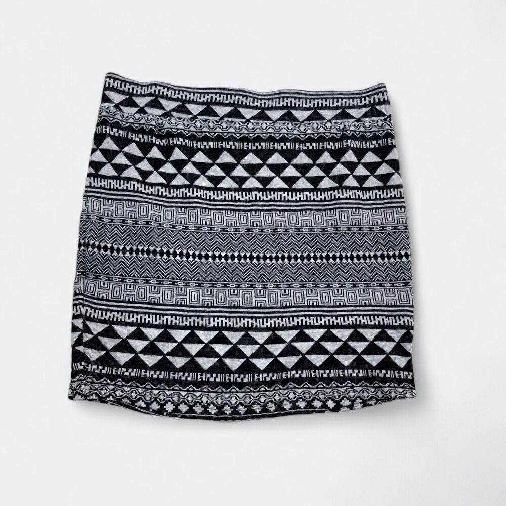 Urban Outfitters Sparkle & Fade Aztec Geometric Mini Skirt Black White Small